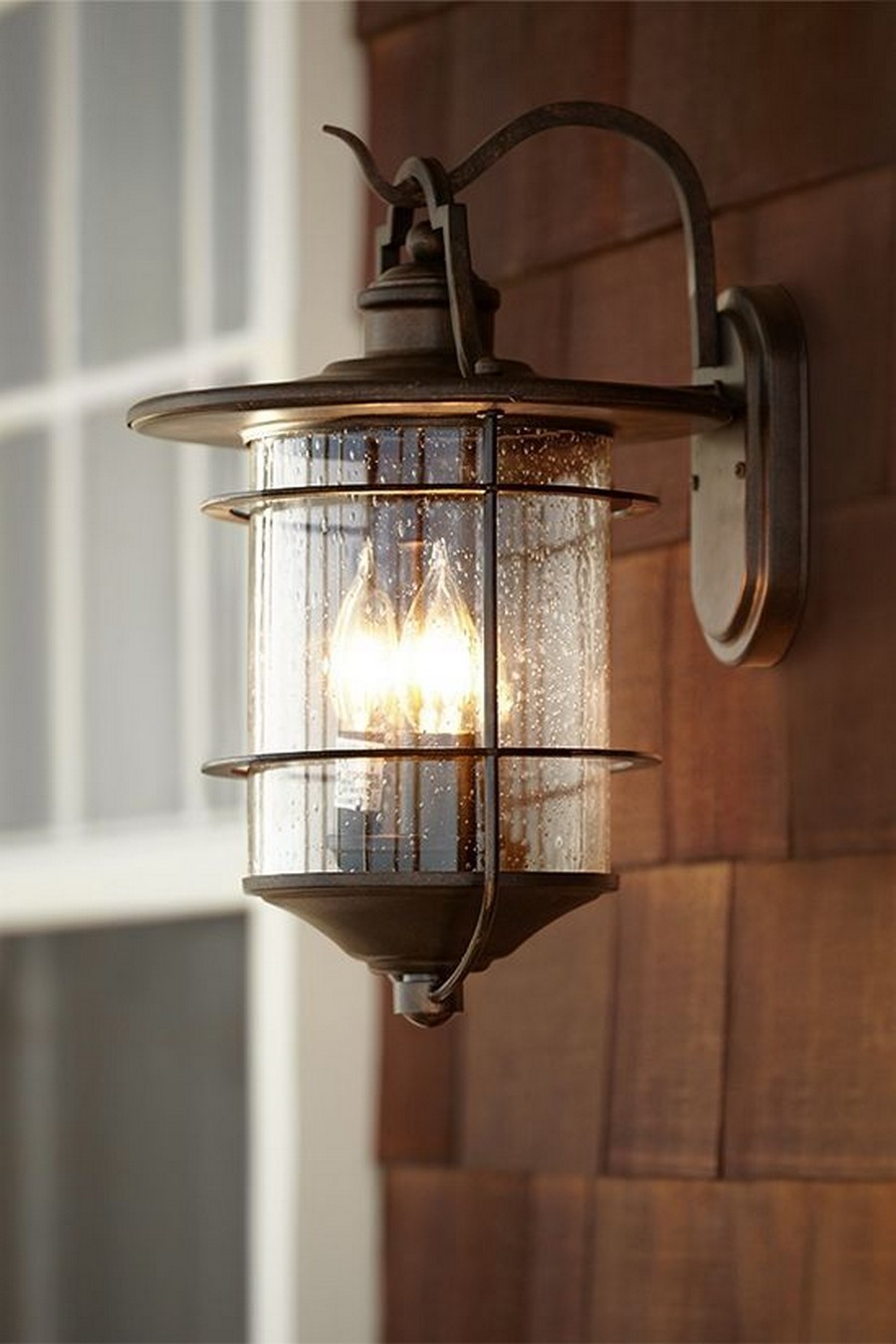 How Outdoor Lighting Can Spruce Up Your Garden